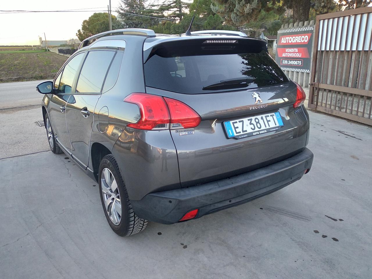 Peugeot 2008 BlueHDi 100 Allure