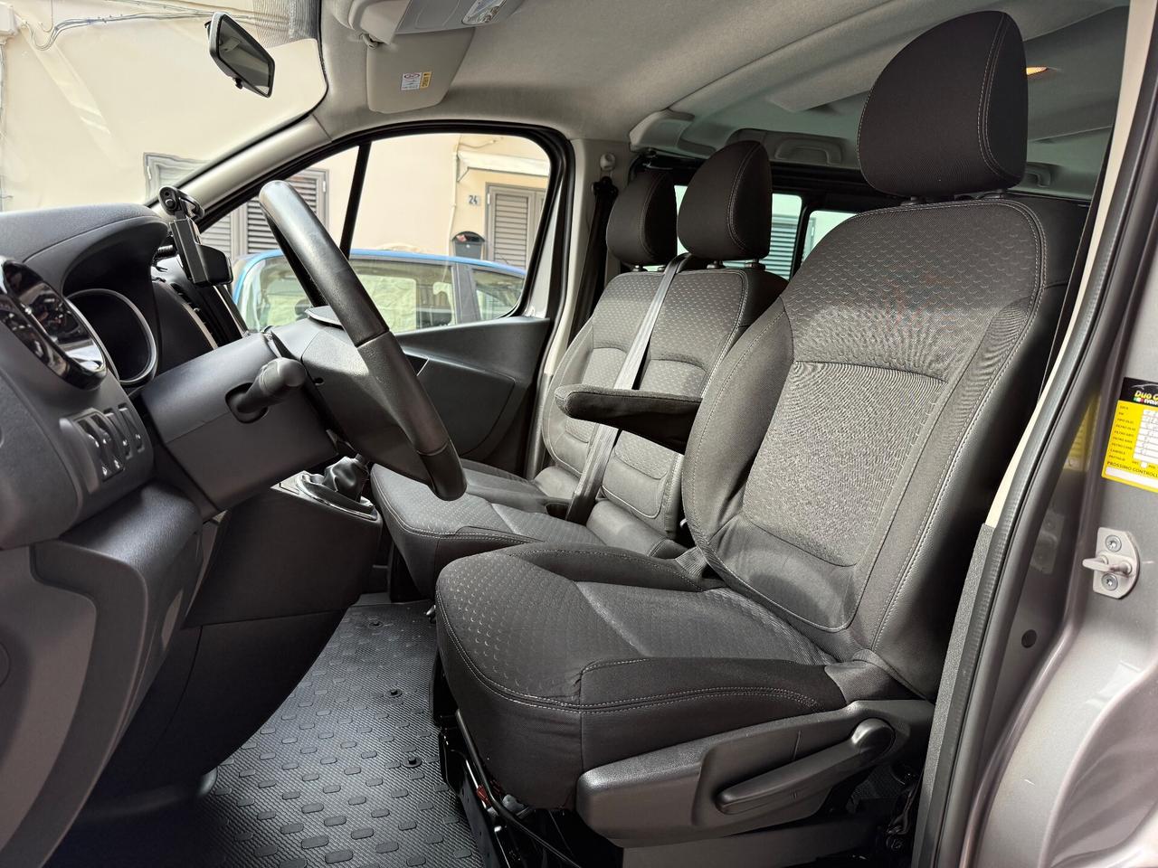 Opel Vivaro 1.6DCTI 125cv 9 Posti