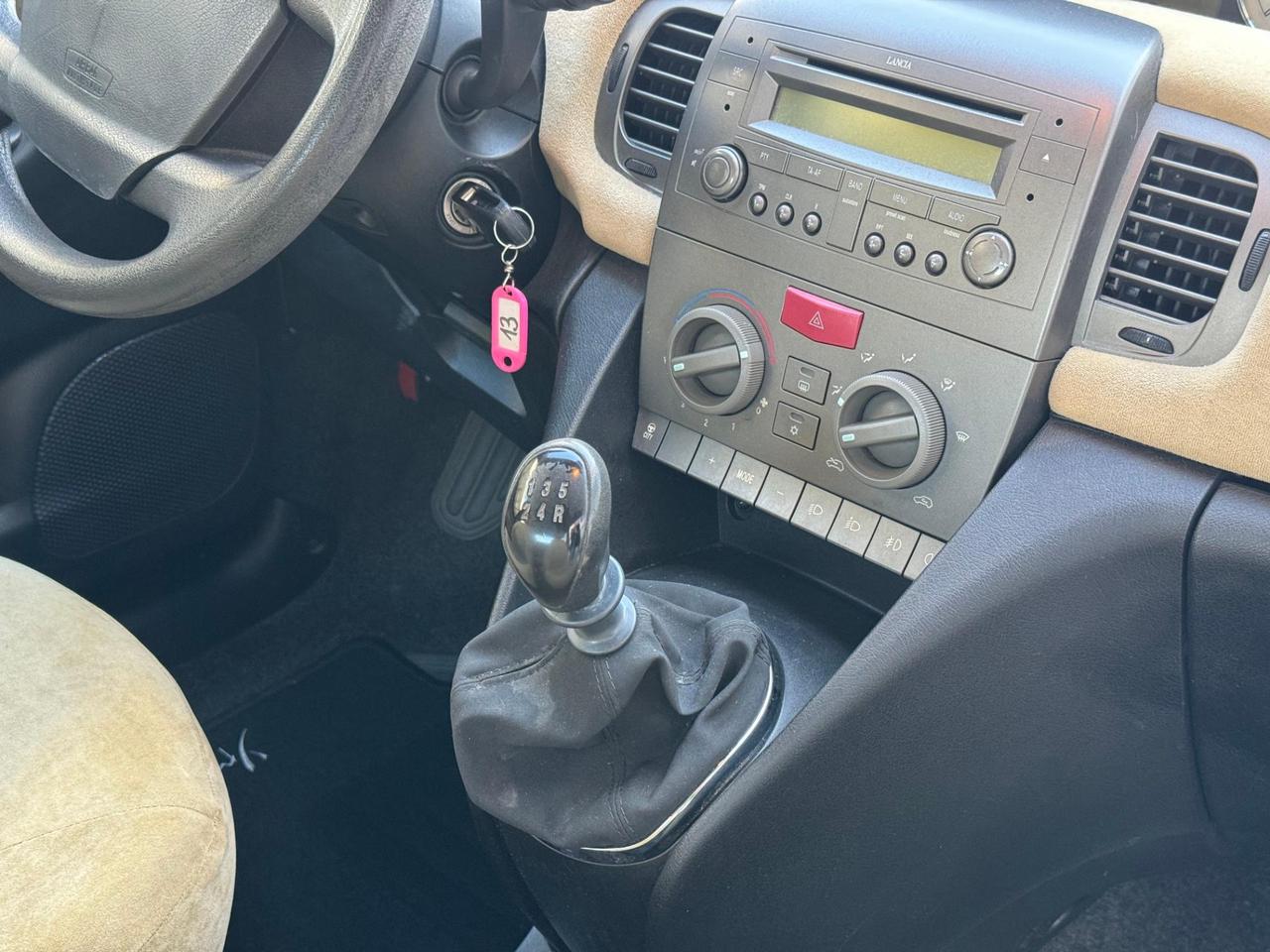 Lancia Ypsilon 3 Porte 1.2 16v Oro