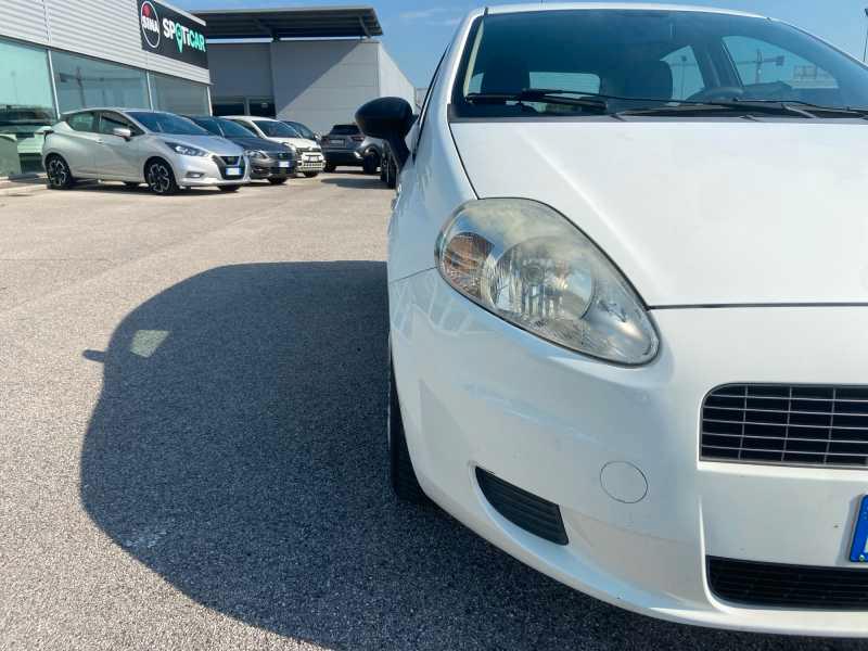 FIAT Grande Punto 5p 1.2 Active c/clima 65cv