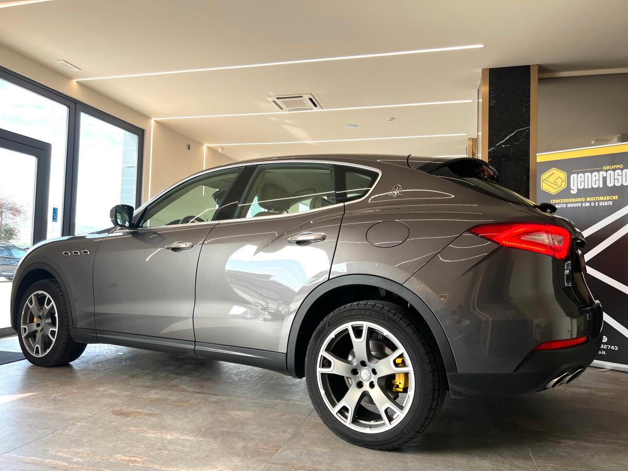 Maserati Levante V6 Diesel 275 CV AWD Granlusso