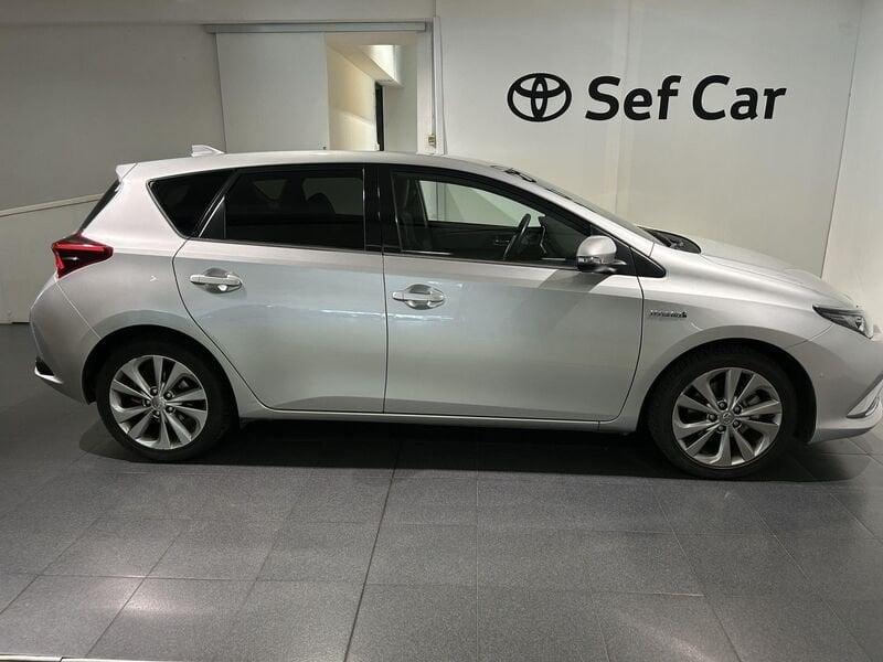 Toyota Auris 1.8 Hybrid Lounge