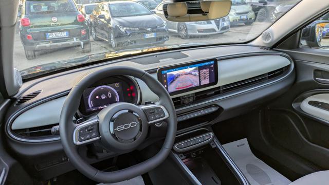 FIAT 600 HYBRID LA PRIMA DCT 6 1.2cc 100cv ASSIST FRENATA