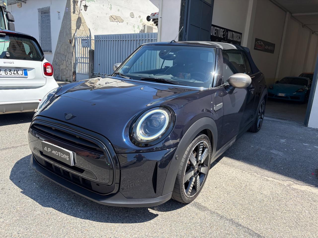Mini 1.5 Cooper Essential Cabrio KM 68000