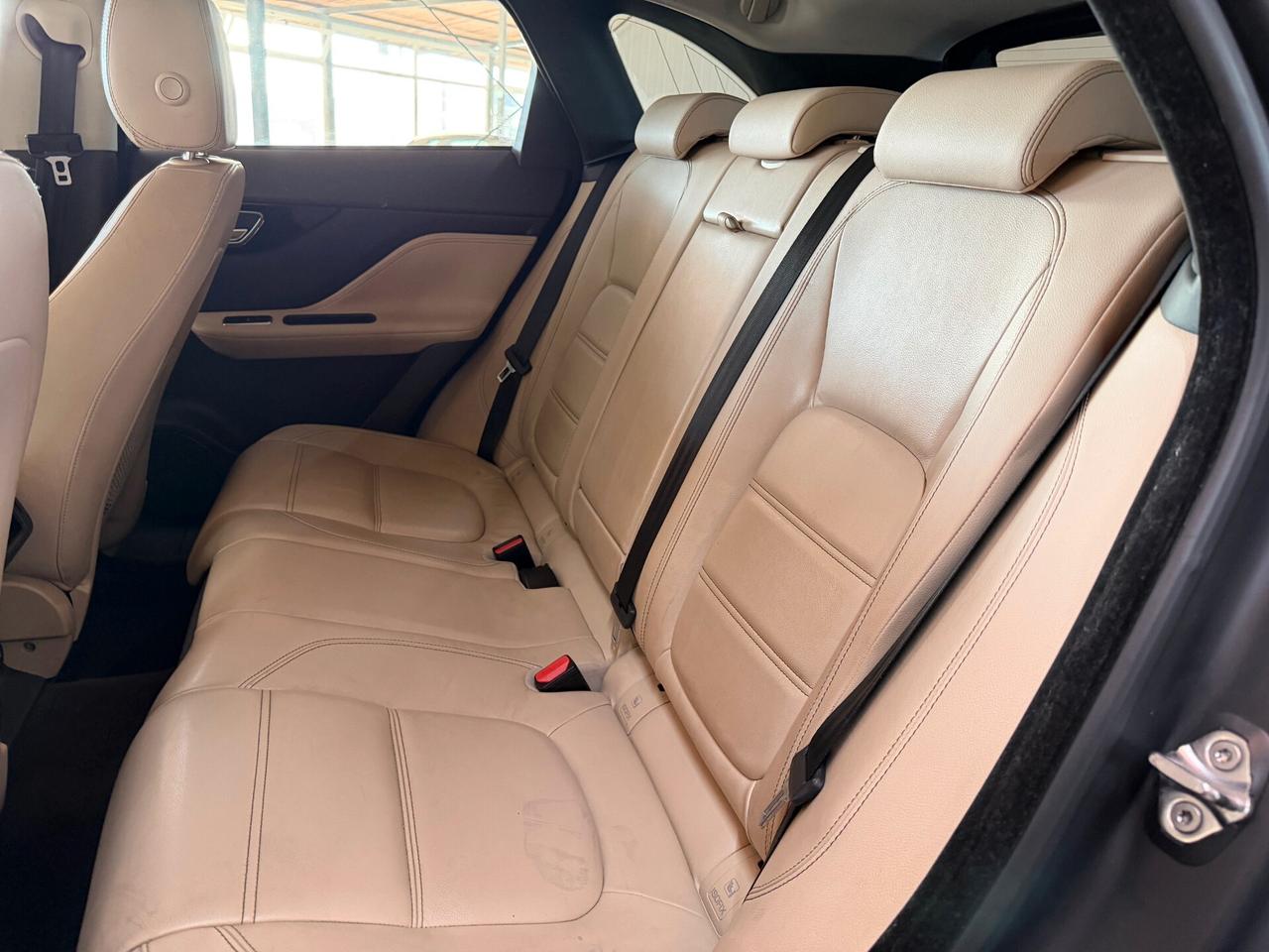Jaguar F-Pace 2.0 D 180 CV - 24 MESI DI GARANZIA