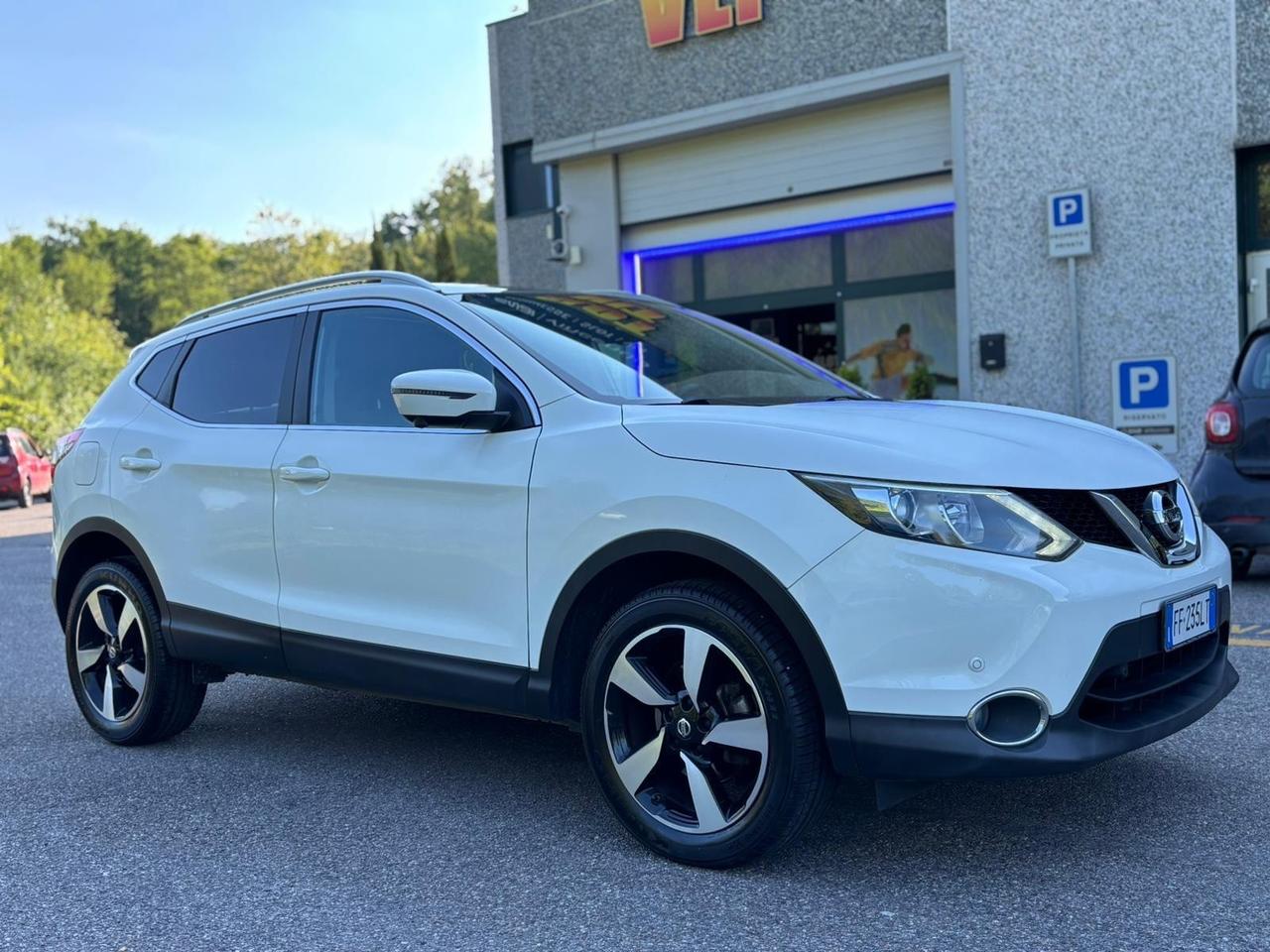 Nissan Qashqai 1.5 dCi N-Connecta*TETTO*