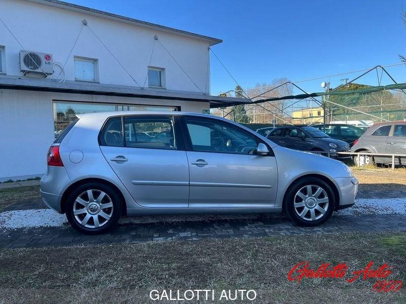 Volkswagen Golf 1.6 115 CV 5 P BENZINA