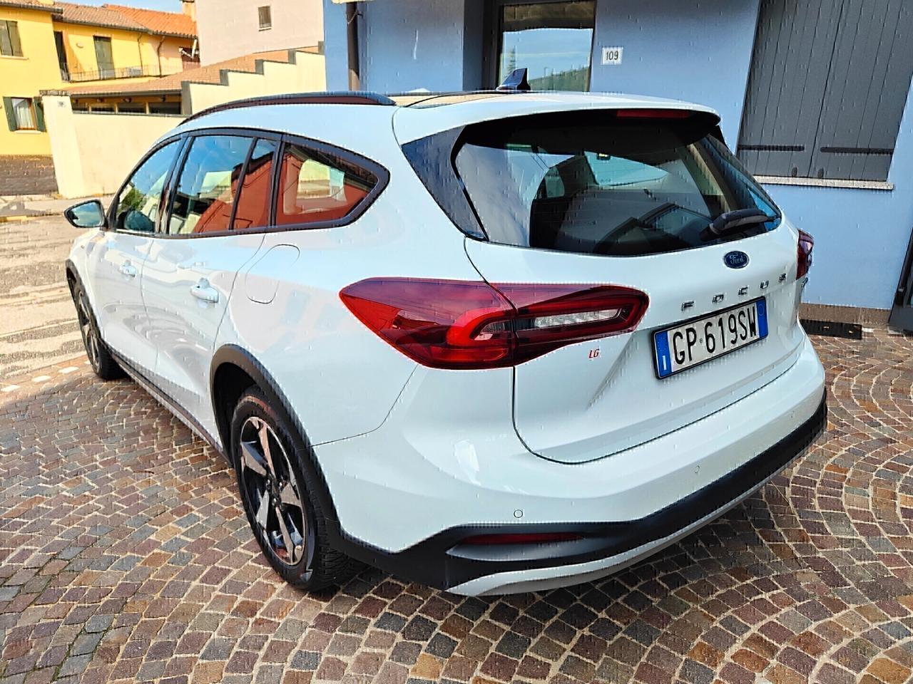 Ford Focus 1.0 EcoBoost 125 CV SW ACTIVE