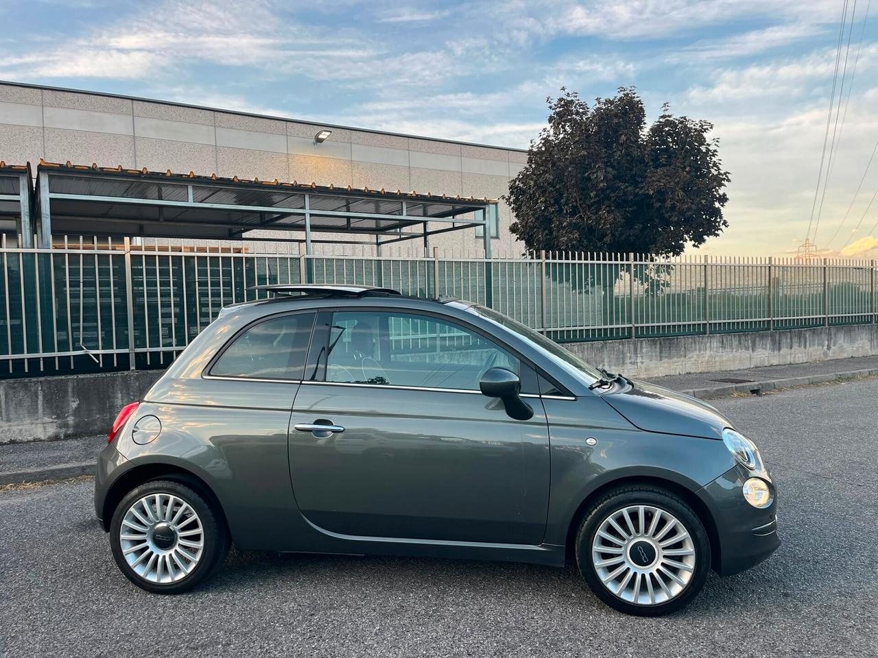 STUPENDA FIAT 500 CON TETTO APRIBILE