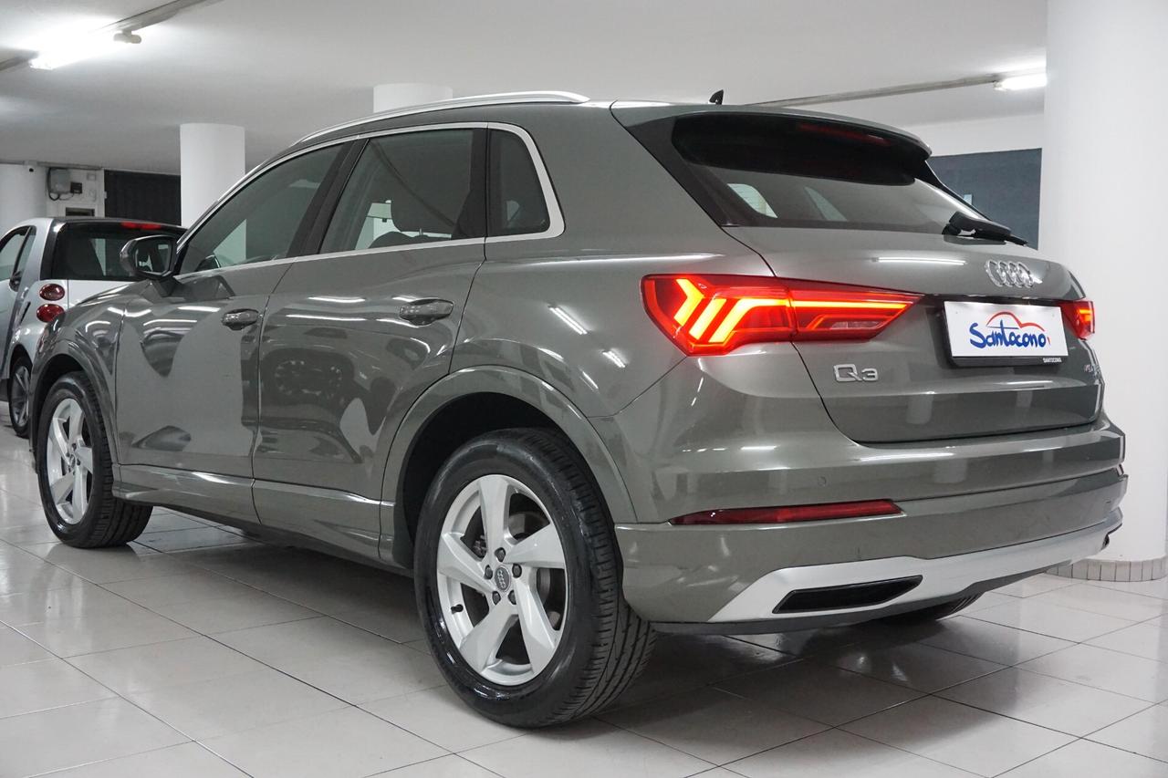 Audi Q3 40 TFSI quattro S tronic Business Advanced