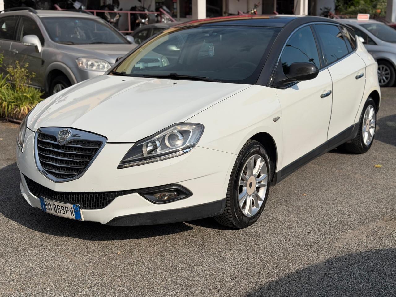 Lancia Delta 1.6 MJT DPF Selectronic Platinum
