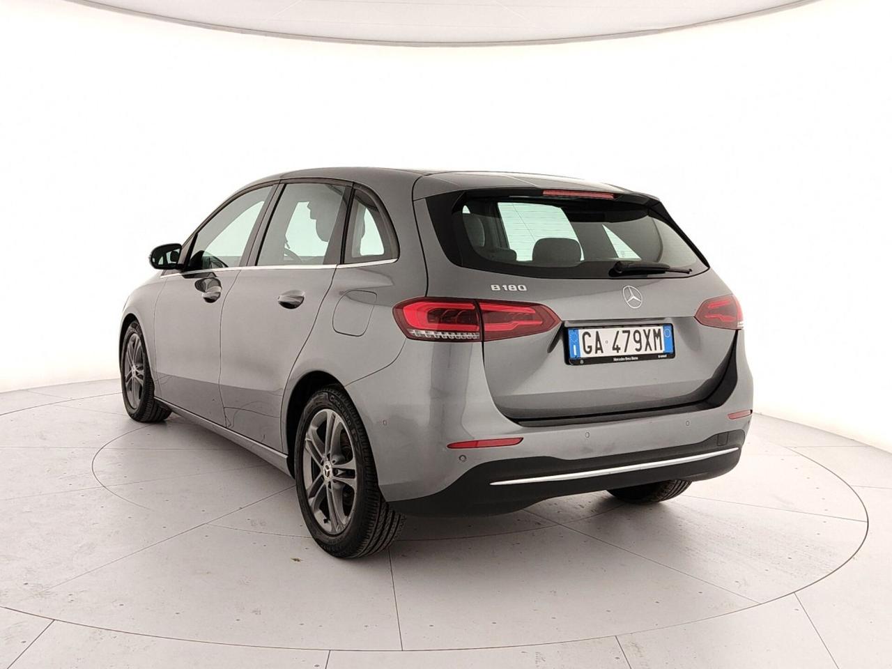 Mercedes-benz B 180 B 180 d Automatic Business Extra