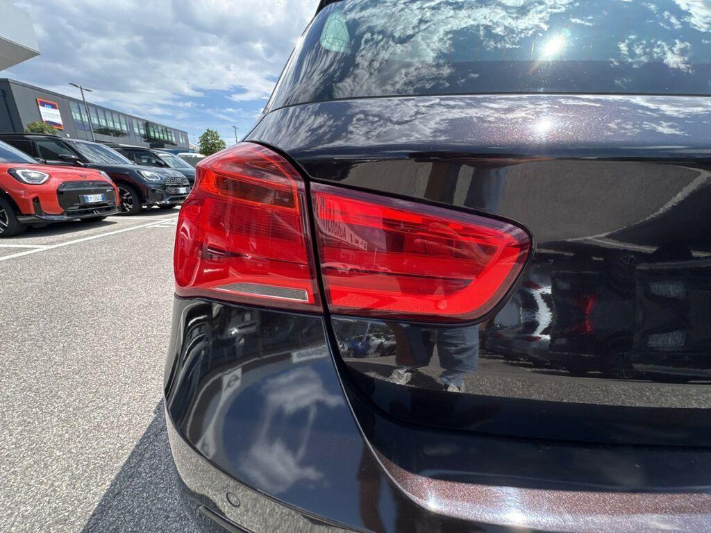 BMW Serie 1 5 Porte 118 d Urban Auto