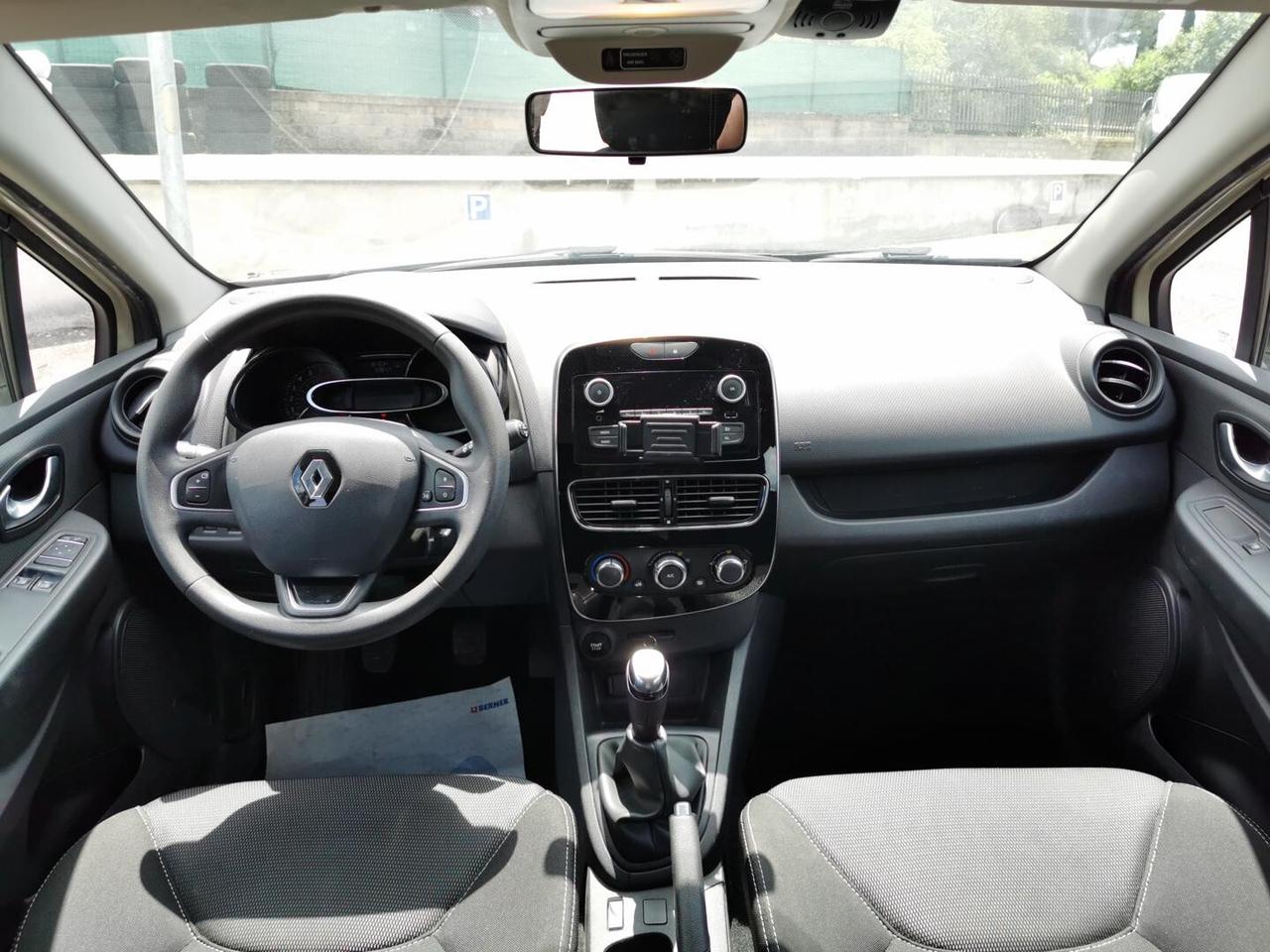 Renault Clio 1.2 75CV Life E6B NEOPAT. * OFFERTA SENZA FINANZIAMENTO - RATE AUTO MOTO SCOOTER