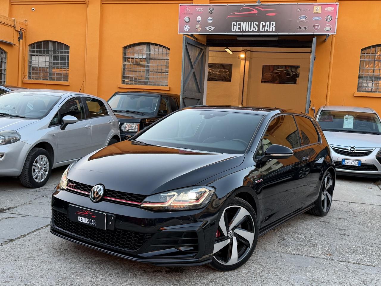Volkswagen Golf GTI Performance 2.0 245 CV TSI DSG 3p. BMT