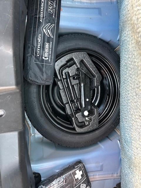 Citroen C1 2020 sinistrata incidentata 5 porte Feel