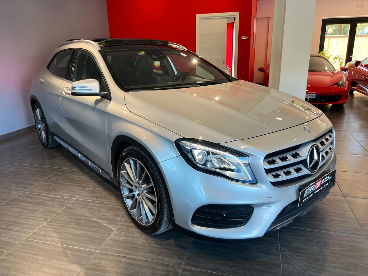 Mercedes-benz GLA 200d Auto 4Matic Premium TETTO