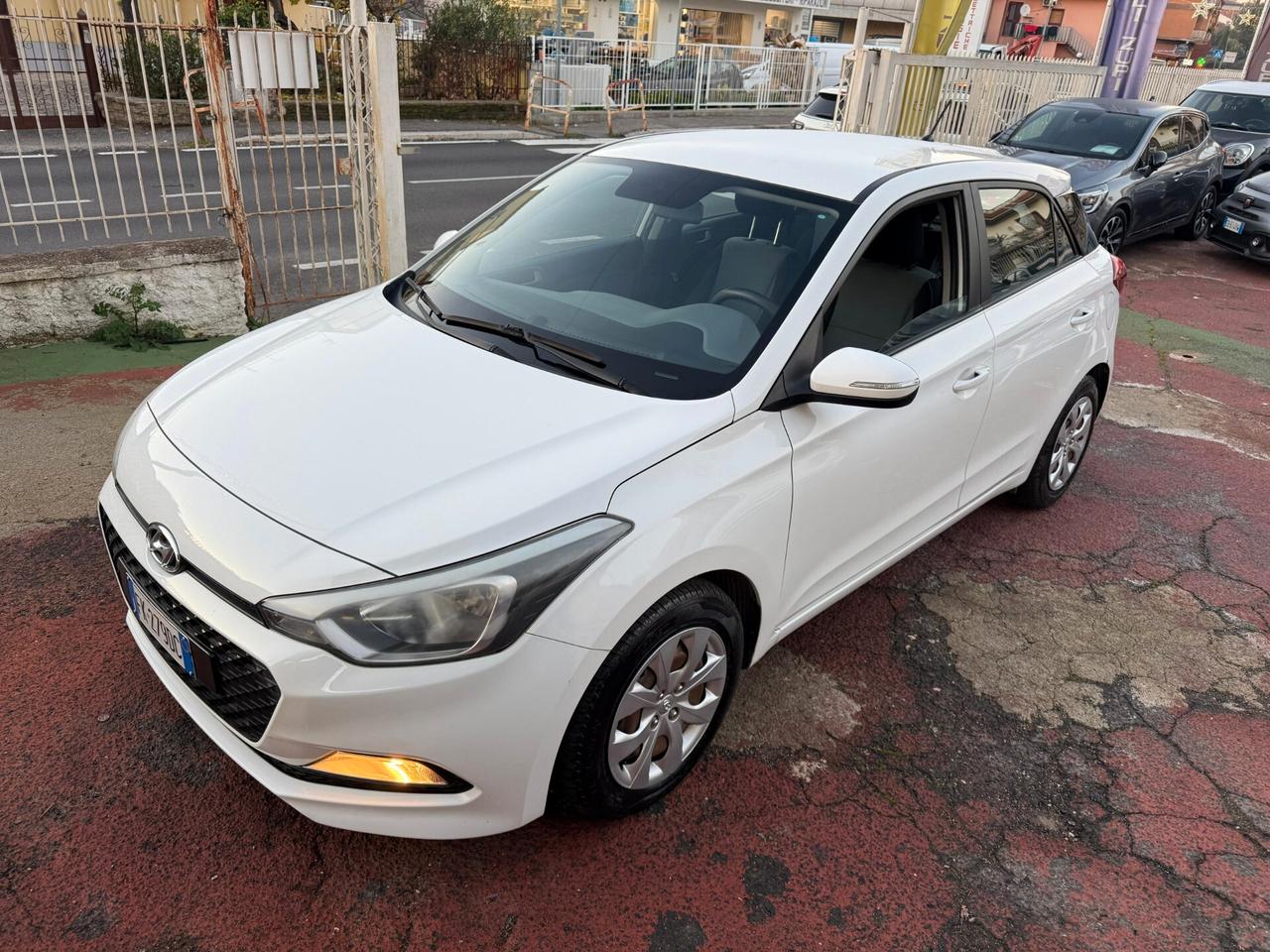 Hyundai i20 75cv EURO 6 *RUOTINO DI SCORTA