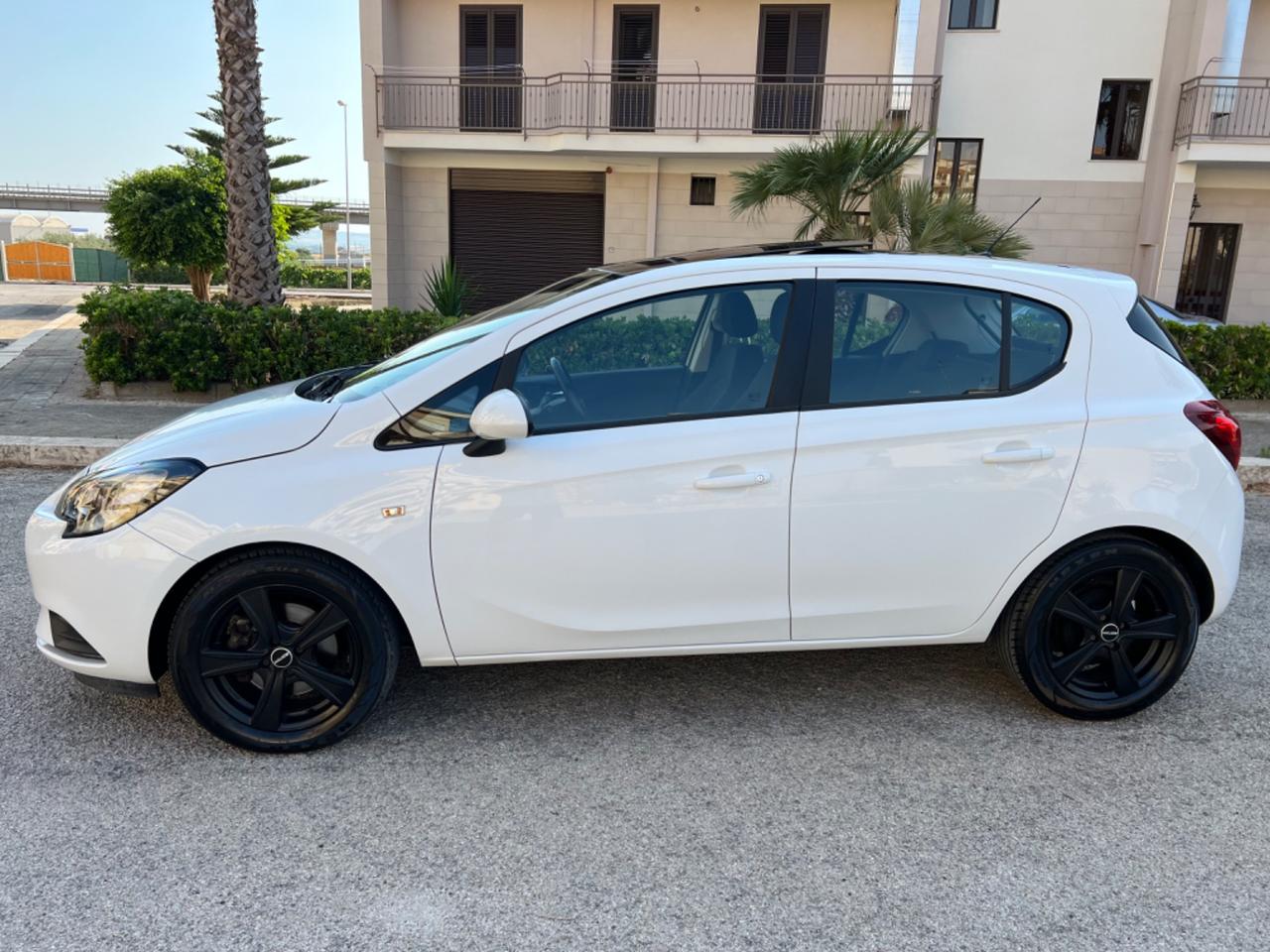 Opel Corsa 1.3 CDTI Coupé Black Edition