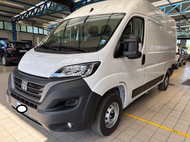 FIAT Ducato 33 2.2 Mjt 140CV PM-TN Easy Pro Furgone
