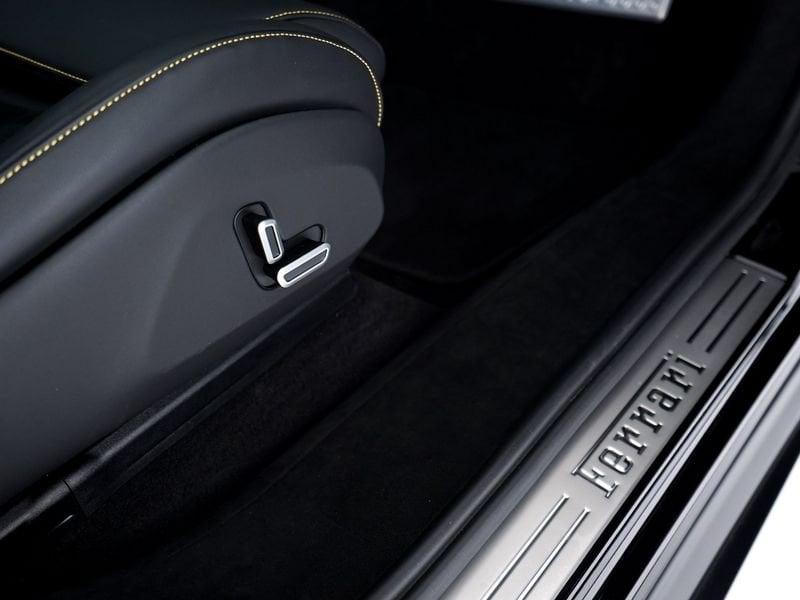 Ferrari Purosangue 6.5 V12 F1 DCT 4WD