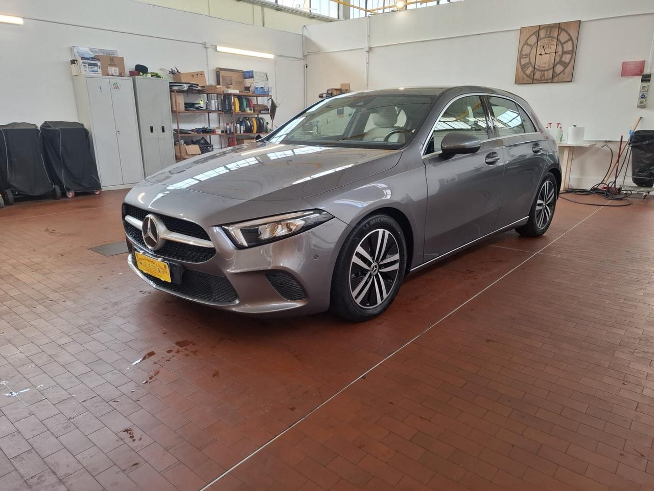Mercedes-benz A 200 Premium full optional