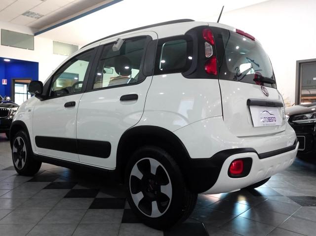 Fiat Panda 1.0 BZ 70 CV FIREFLY HYBRID CITY CROSS