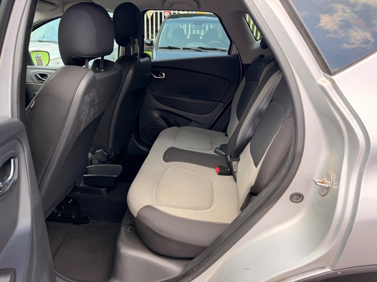 Renault Captur 1.5 dCi 8V 90 KM 95.000