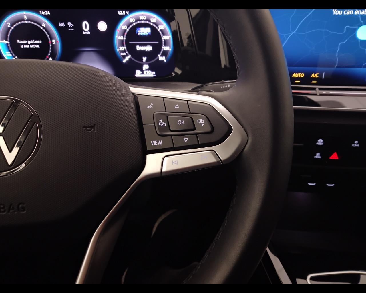 VOLKSWAGEN Golf VIII 2024 - Golf 2.0 tdi Style 150cv dsg