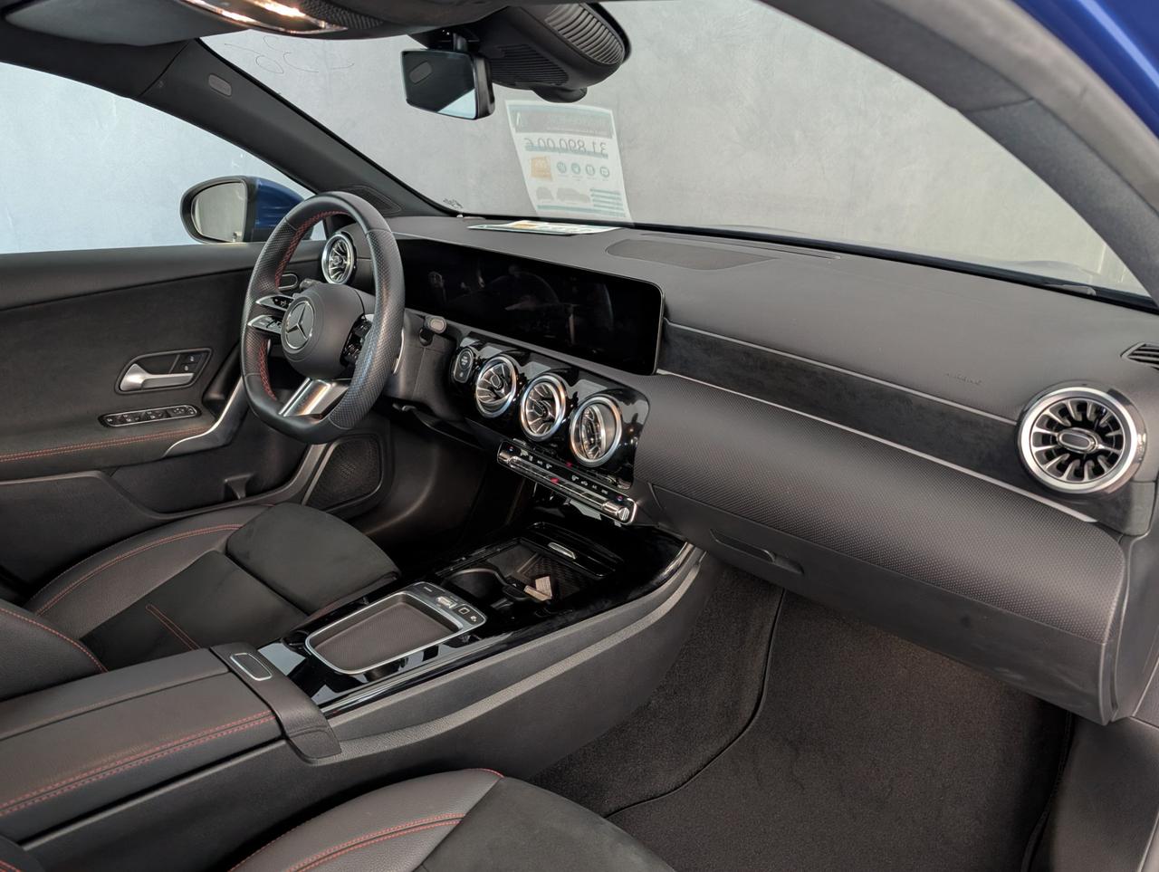 Mercedes-Benz A 180 180 Automatic Premium AMG Line