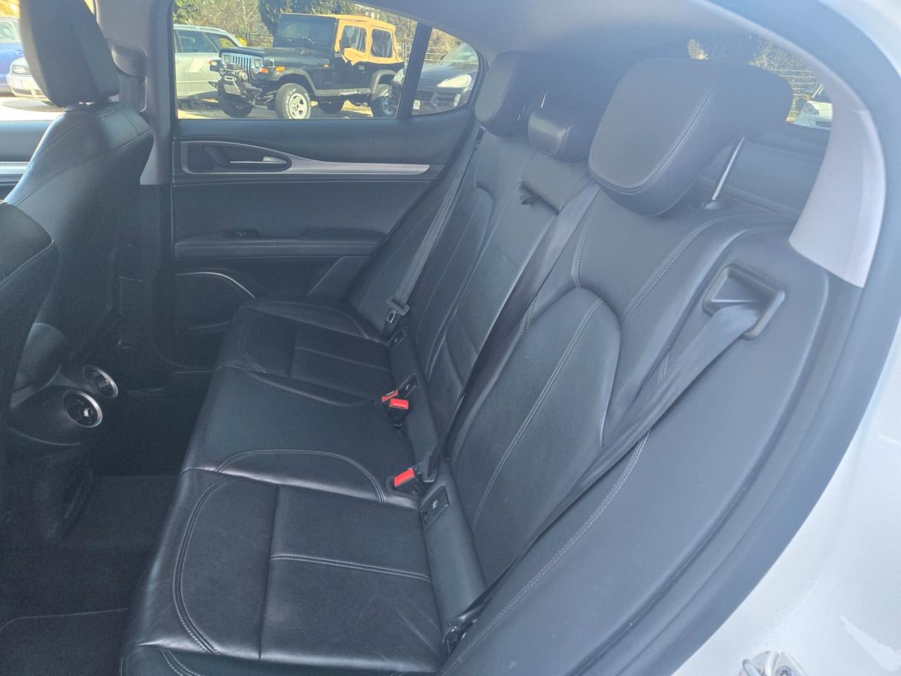 Alfa Romeo Stelvio 2.2 Turbodiesel 210 CV AT8 Q4 Executive