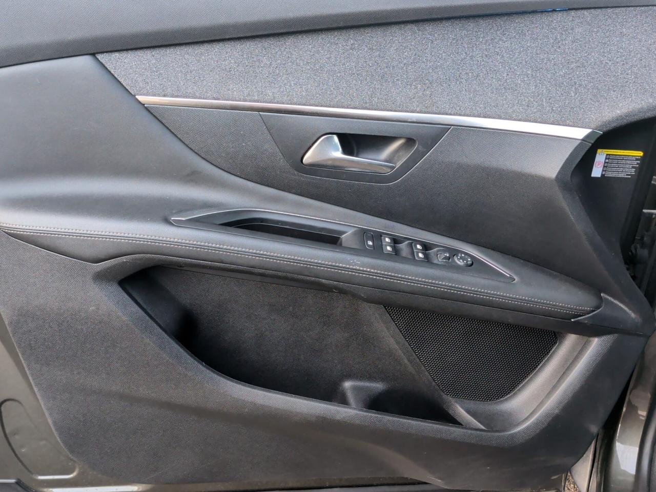 Peugeot 3008 BlueHDi 130 S&S EAT8 Allure 2019