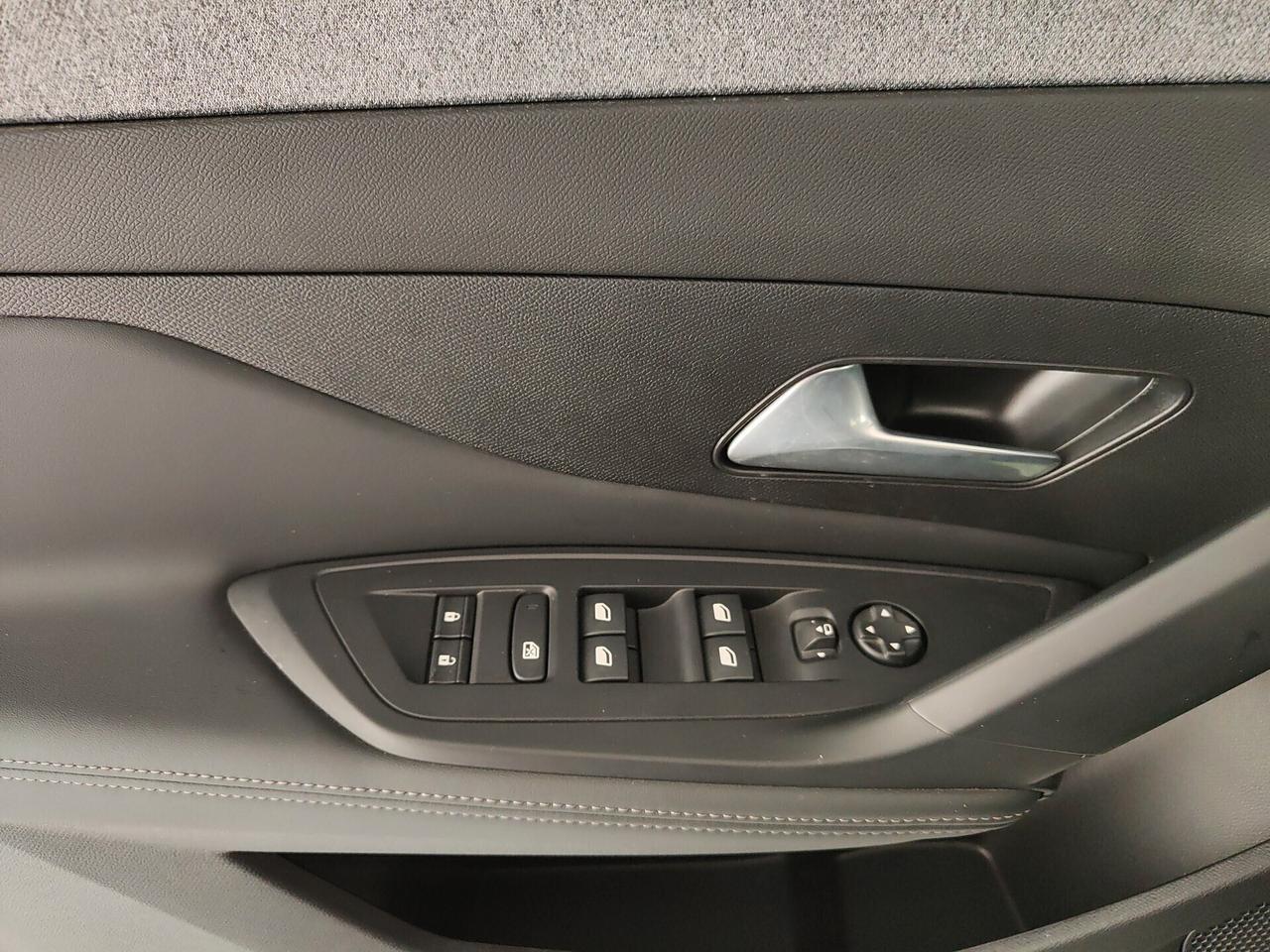 Peugeot 308 BlueHDi 130 S&S EAT8 Allure