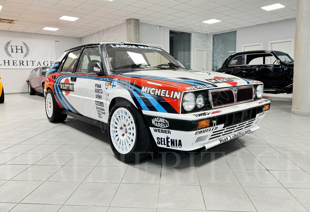 Lancia Delta 16V Gr.A Martini