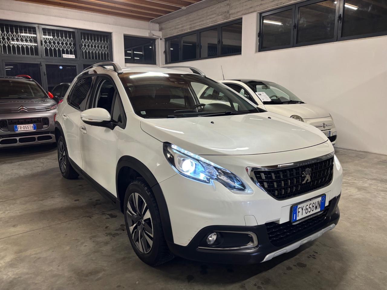 Peugeot 2008 1.2 B / GPL 2029 OK NEOPATENTATI Allure