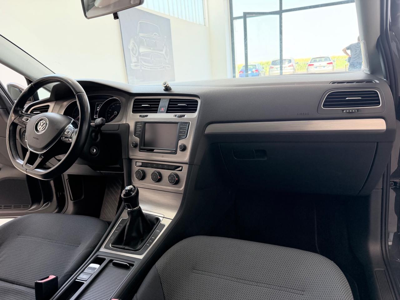 Volkswagen Golf Variant 1.6 TDI 110 CV Comfortline BlueMotion Tech.
