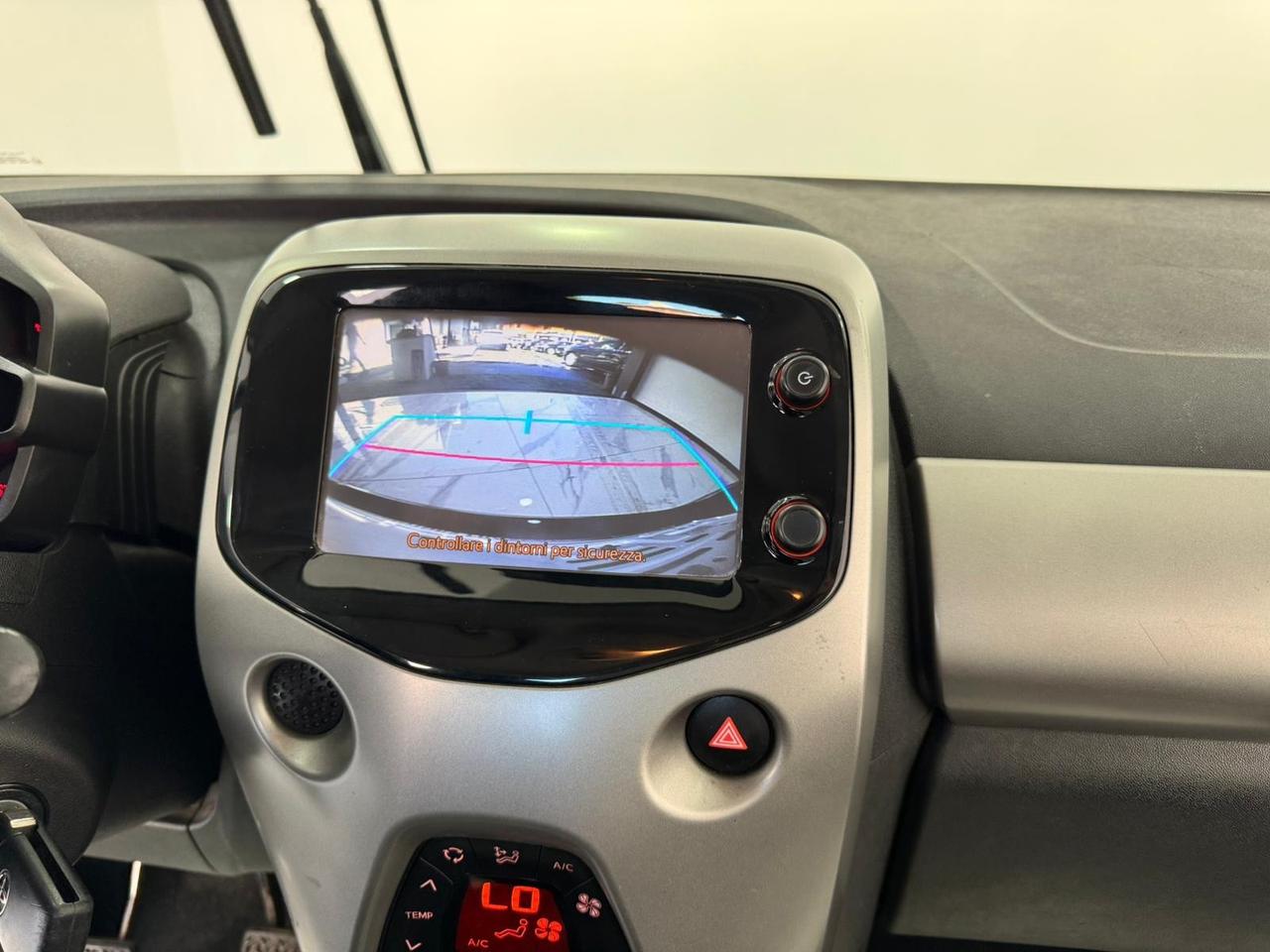 Toyota Aygo 1.0 VVT-i 69 CV 5 porte -TELECAMERA-GARANTITA-2017