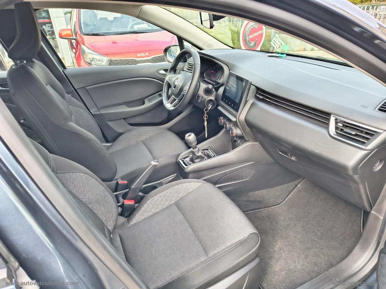 RENAULT Clio TCe 100 CV GPL Business