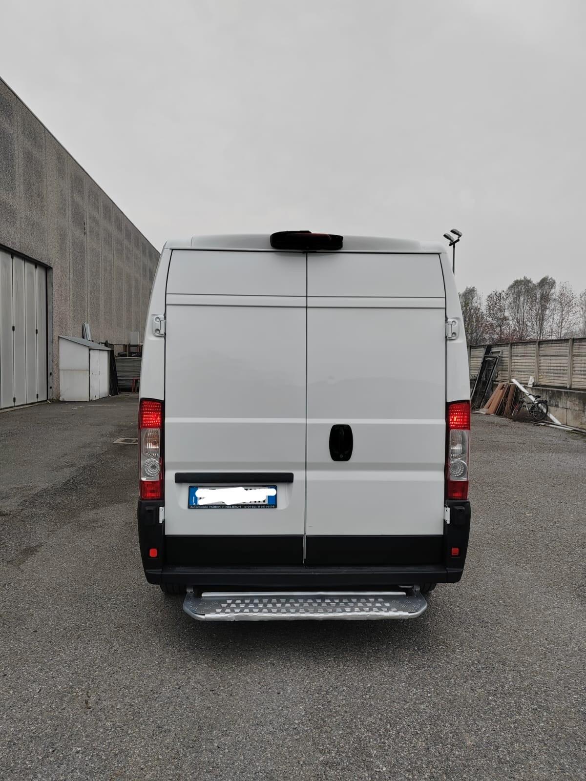 Peugeot Boxer 2.2 HDi/120CV Furgone Vetrato Maxi