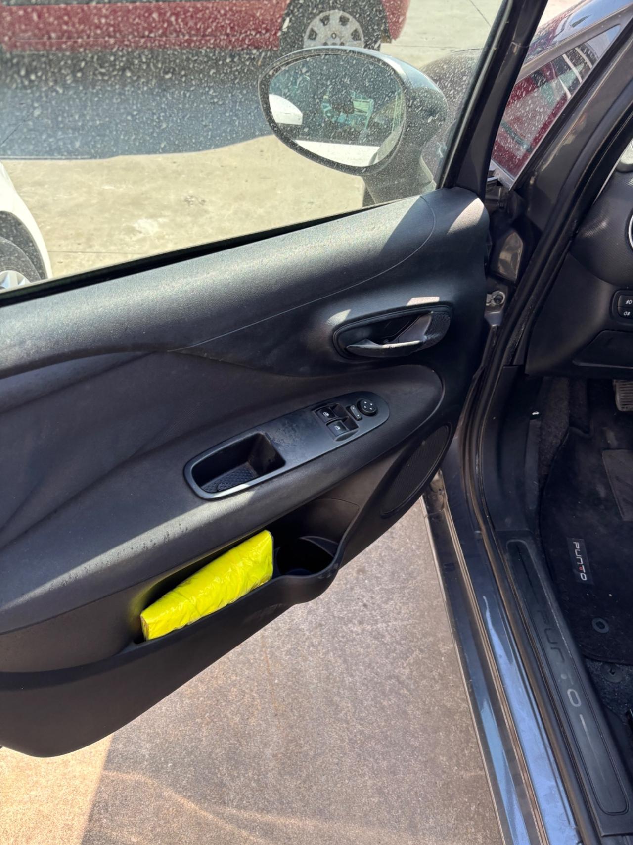 Fiat Punto 1.4 8V 5 porte Easypower Street