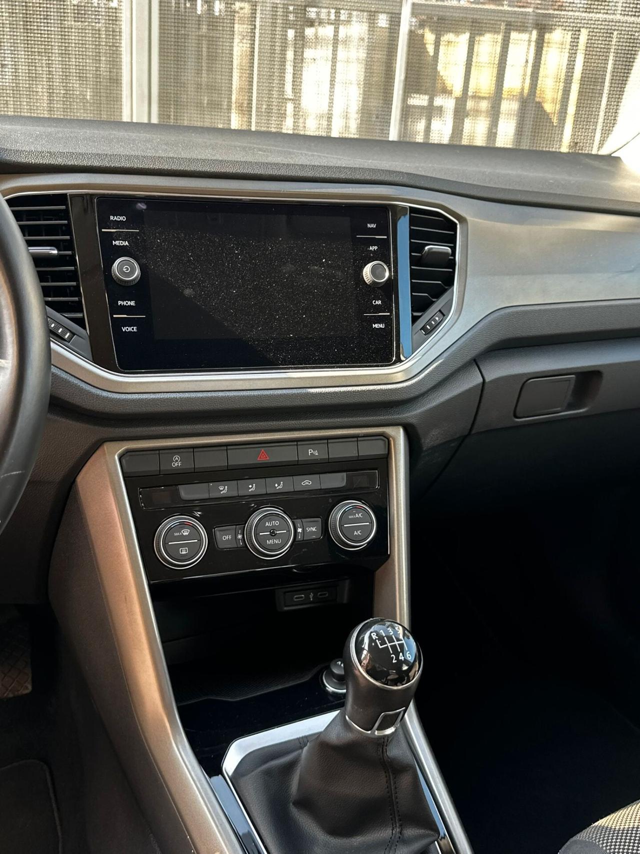 Volkswagen T-Roc 1.0 TSI Business BlueMotion Technology