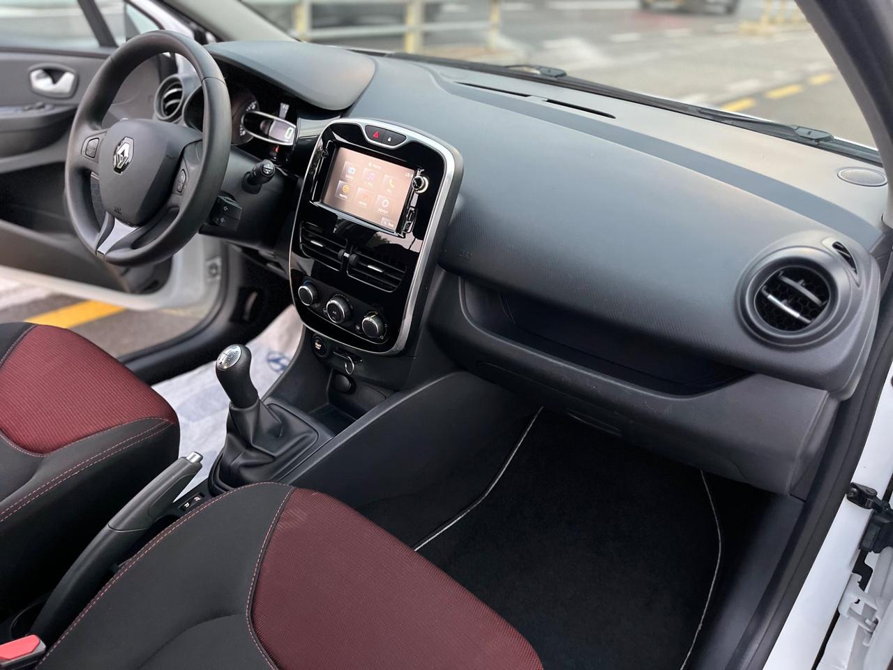 Renault Clio 1.5 dci 75cv 5p Costume National