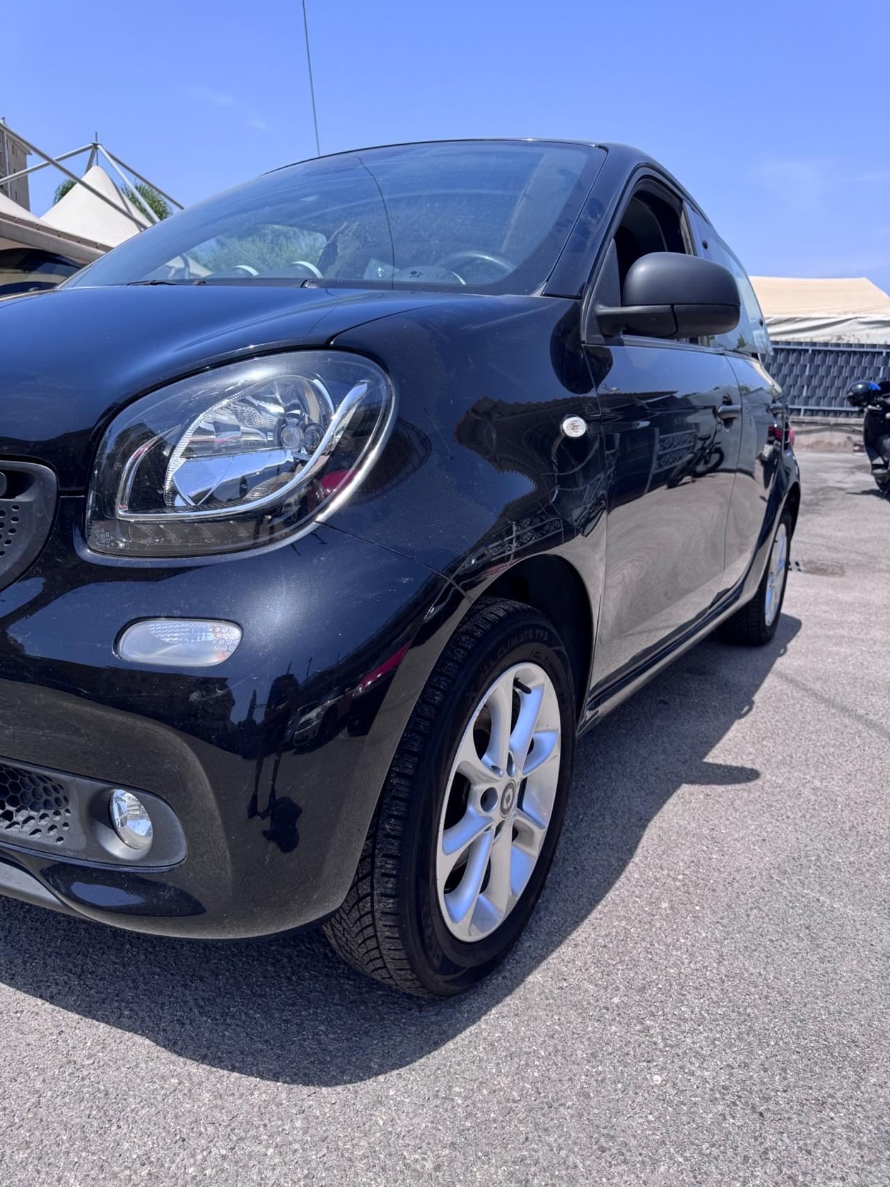 Smart ForFour 70 1.0 2016