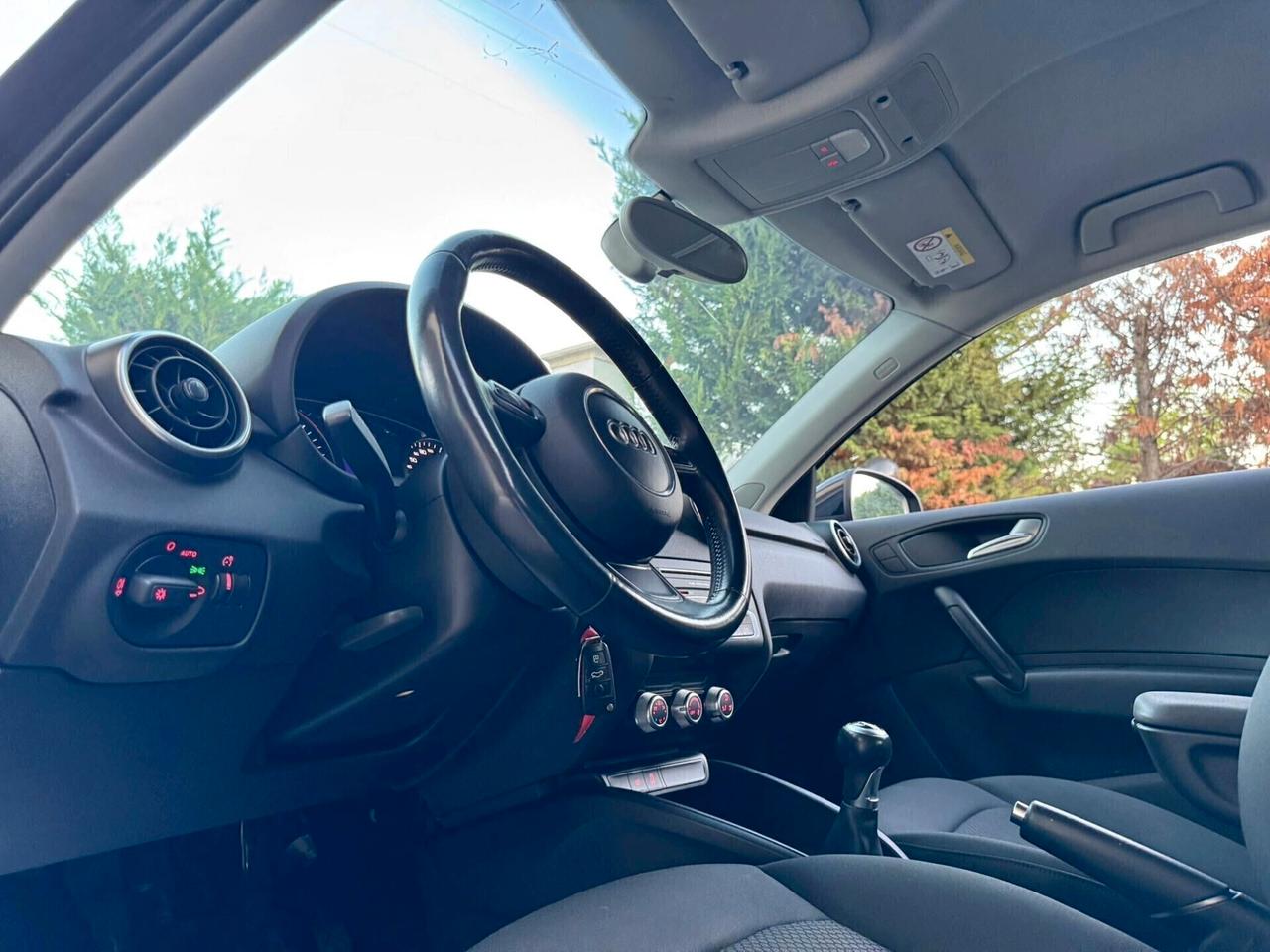 Audi A1 1.6 TDI 116 CV Adatta neopatentati