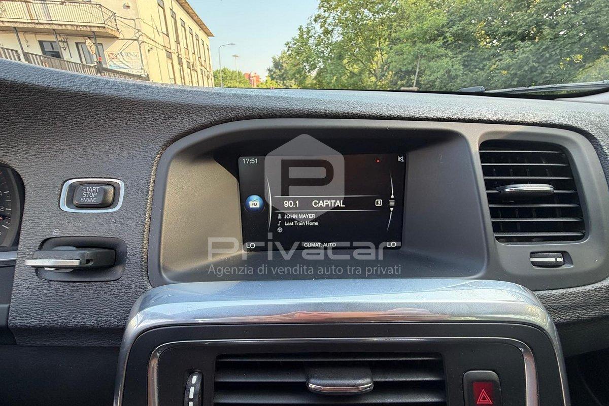 VOLVO V60 D2 1.6 Powershift Momentum