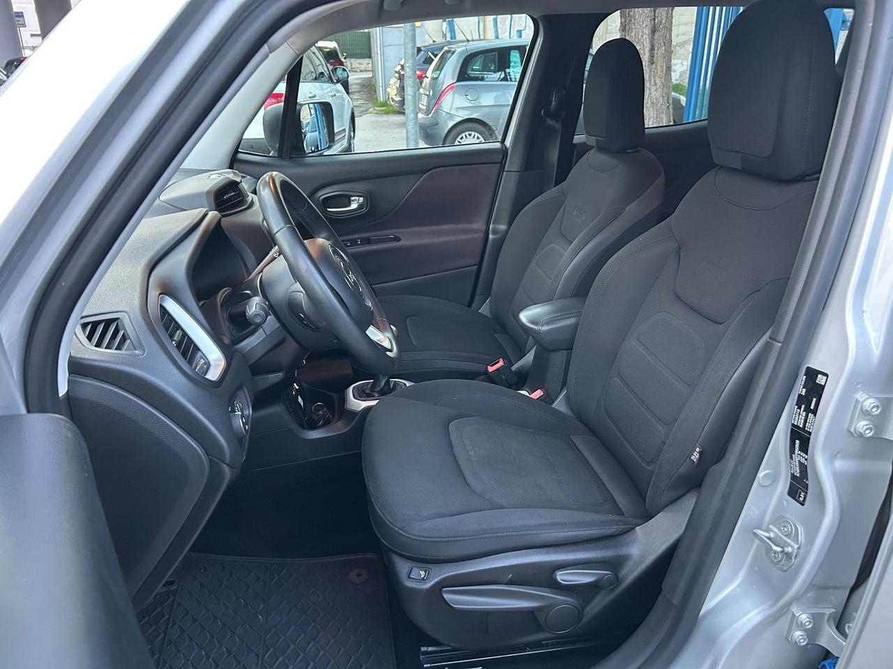 Jeep Renegade 1.6 Mjt 120 CV 2015 Navigatore