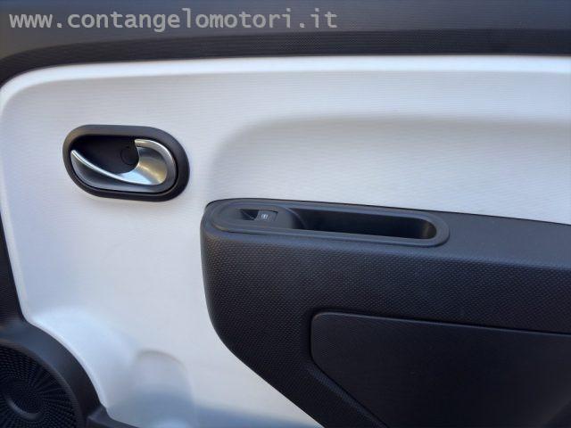 RENAULT Twingo TCe 90 CV EDC Lovely