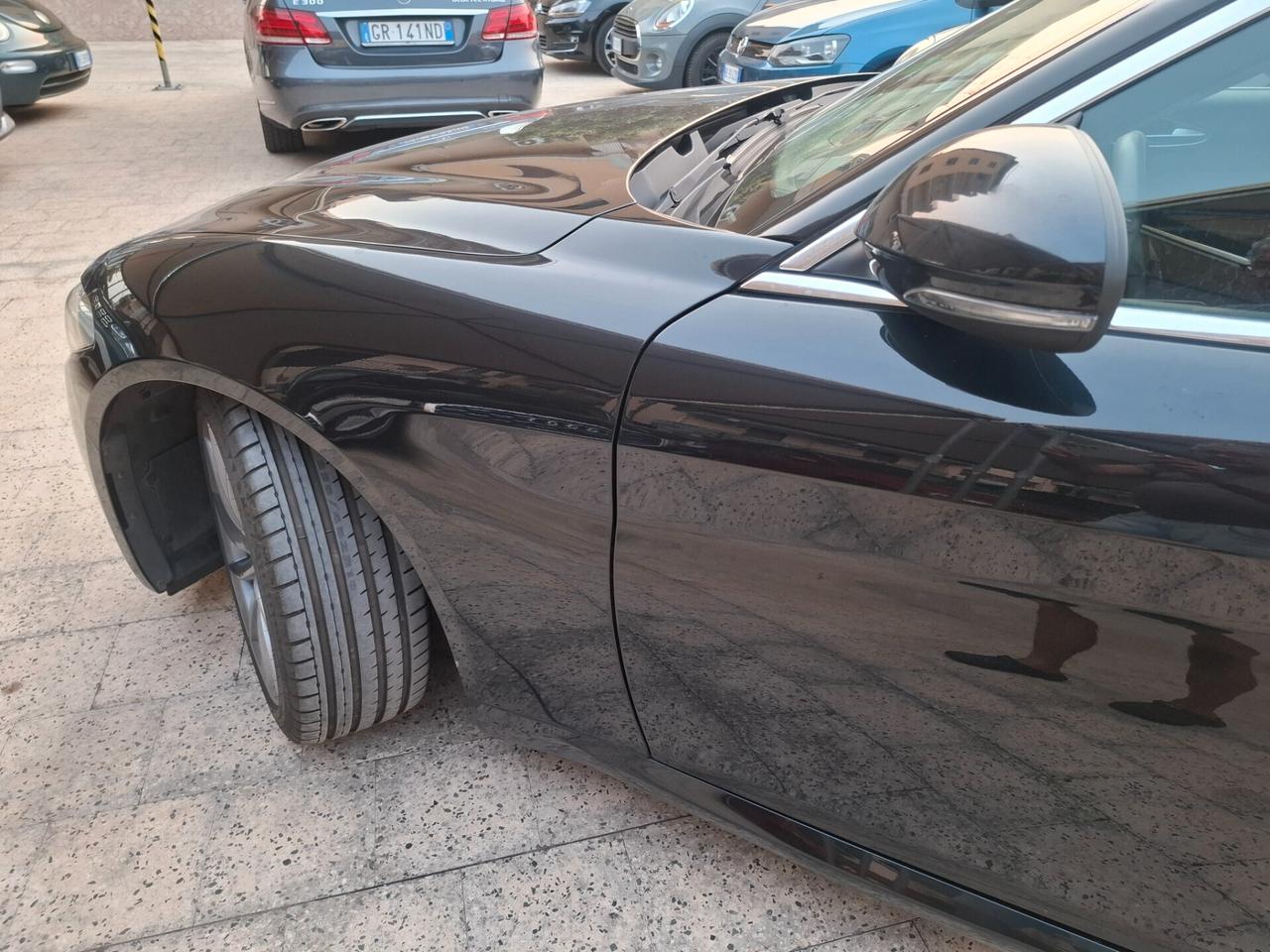Alfa Romeo Giulia - 2.2 Eco Business Super 180 CV
