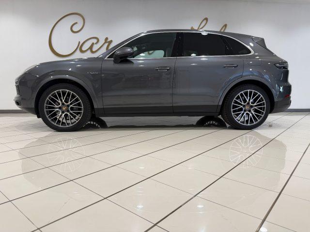 PORSCHE Cayenne 3.0 Hybrid V6 IVA ESPOSTA