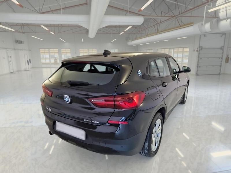 BMW X2 xDrive 25e Business X automatico